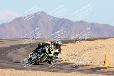 media/Nov-16-2024-CVMA (Sat) [[0e4bb1f32f]]/Race 11-Amateur Supersport Open/